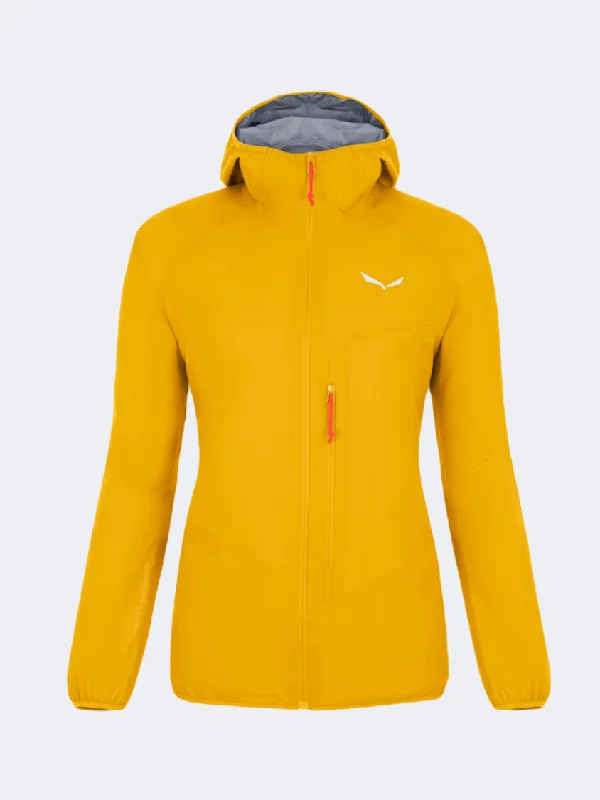 Women's sporty jacketsSalewa Agner 2 Women Hiking Jacket Yellow Gold Women's sporty jackets