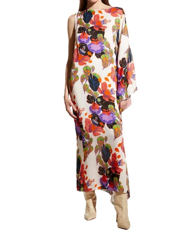 Loretta Maxi Dress In Botanical Garden Elegant Maxi Look